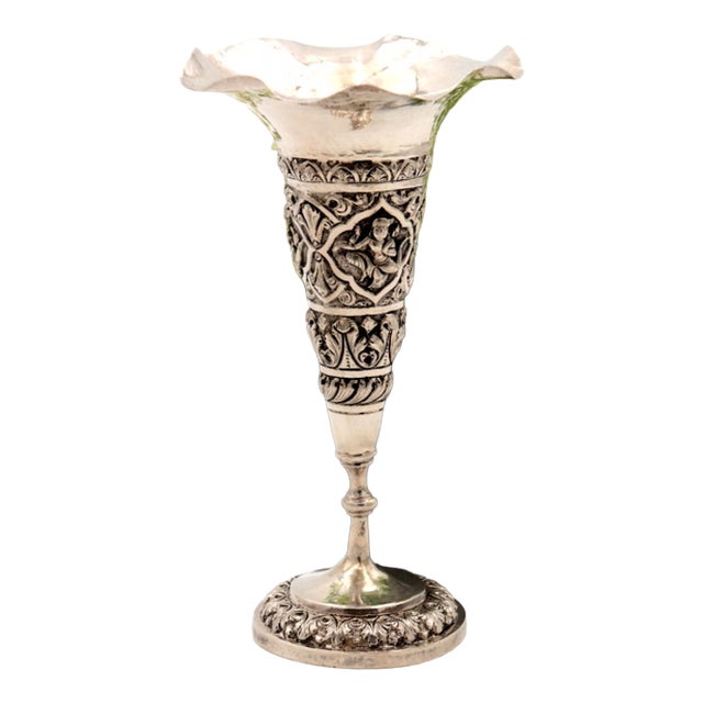 Silver Vase with Hindu Reliefs with Circular Base and Wavy Edge For Sale