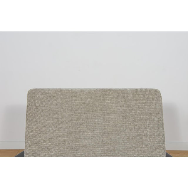 Model 300-139 Chairs from Swarzędz Factory, Poland, 1960s, Set of 2 For Sale - Image 18 of 18