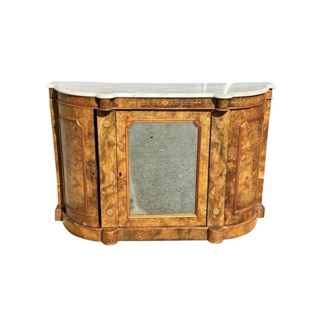 With our absolute highest compliments Bay Colony Antiques takes the utmost pleasure in offering this wonderful Victorian...