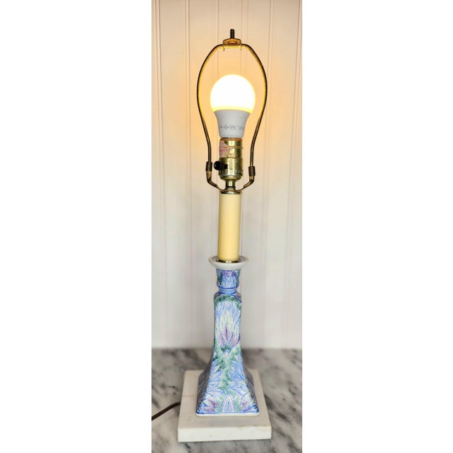 Vintage Italian Ceramic Table Lamp | Chinoiserie Feather & Bok Choy Leaf Pattern | Pastel Blue Green Purple Candlestick Accent Lamp For Sale In Providence - Image 6 of 16