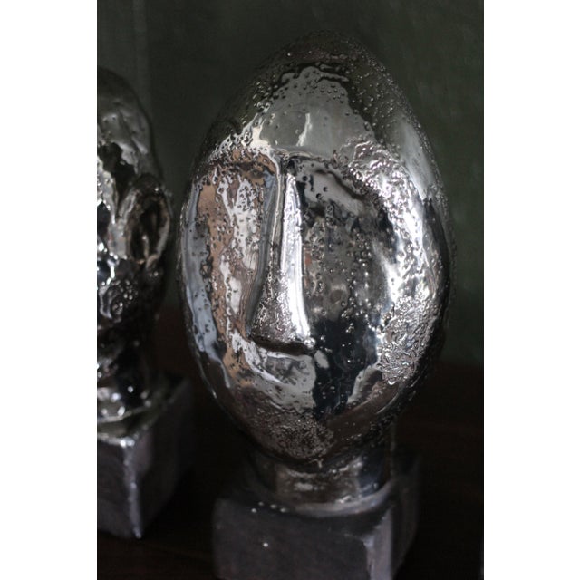 Brutalist 1990s Set of 3 Brutalist Head Sculptures From Italy For Sale - Image 3 of 12