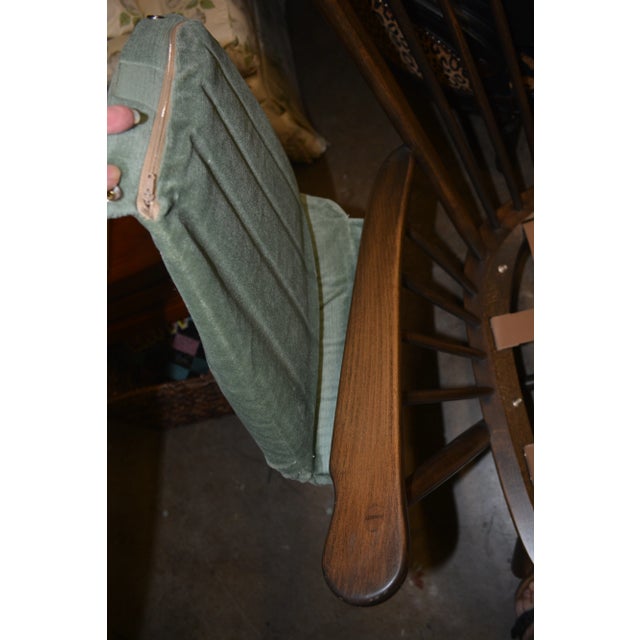 1960s Vintage Ercol Evergreen England Green Tufted Velvet & Wooden Spindle Back Settee Sofa With Original Cushions For Sale - Image 6 of 12