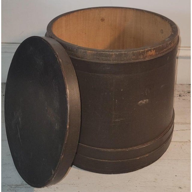 Late 19th Century Original Brown Painted Large Firkin / Bucket For Sale In Los Angeles - Image 6 of 7