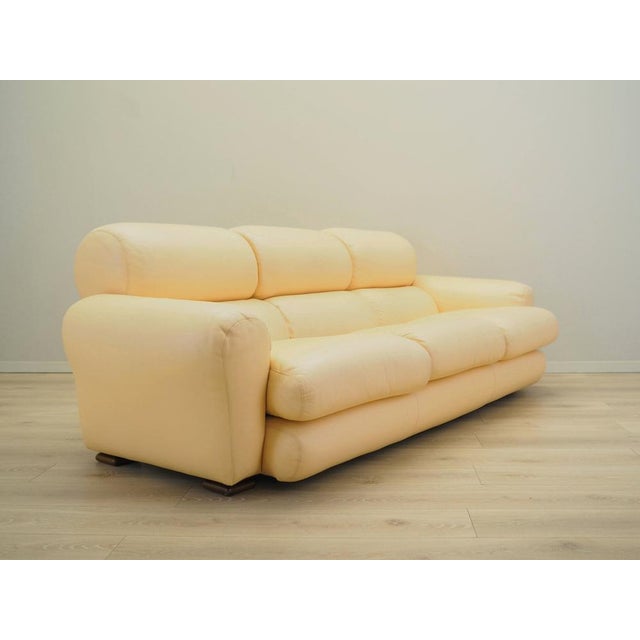 Italian Leather Sofa, 1960s For Sale - Image 9 of 18