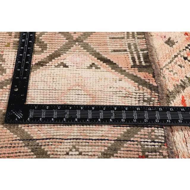 Beige Vintage Moroccan Beni Ourain Rug - 05'07 X 09'02 For Sale - Image 8 of 11