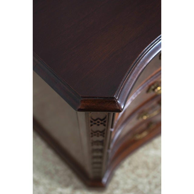 Hickory Mahogany Inlaid Serpentine Curved Front Chest For Sale - Image 11 of 18