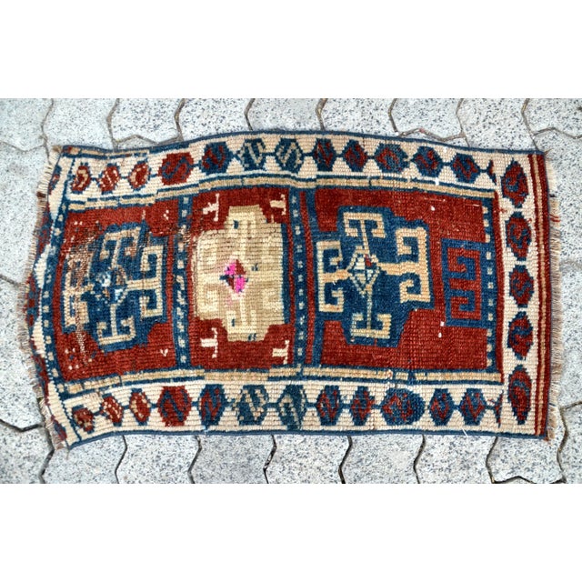 1960s Vintage Mid Century Turkish Rug For Sale - Image 5 of 6