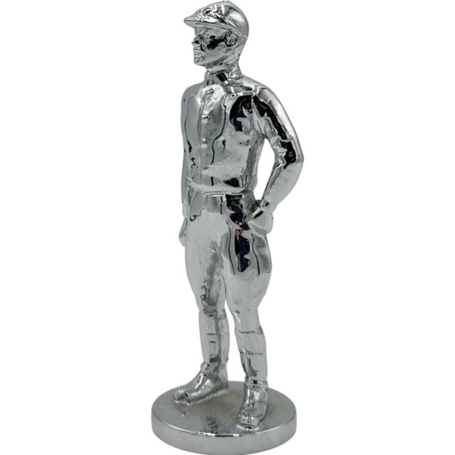 Founded in 1910, Louis Lejeune is the only surviving British foundry company producing mainly custom car mascots. Details:...