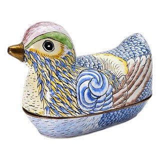 Vintage Chinese Cloisonné Enamel Copper Bird Trinket Box, Hand Painted, 5" For Sale