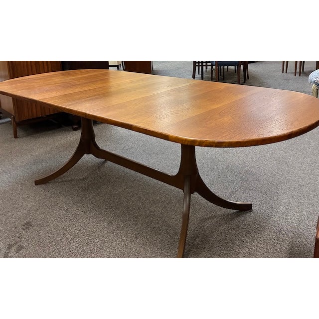 1960s Extending Teak Oval Dining Table on Double Pedestal Base. Uk c.1960 For Sale - Image 5 of 12