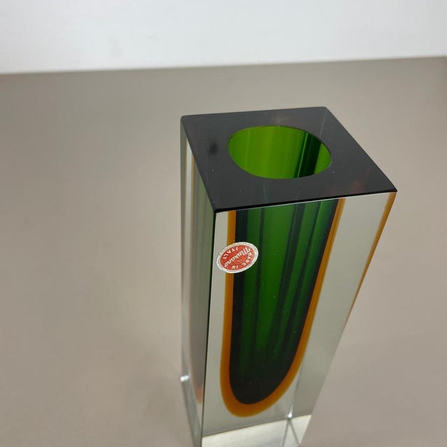 Murano Glass Sommerso Vase attributed to Flavio Poli, 1970s For Sale - Image 6 of 18
