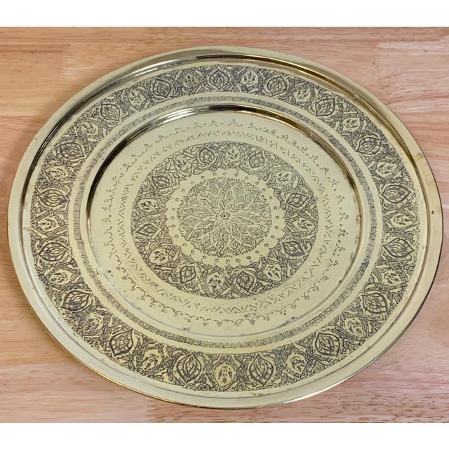 Metal 6 Late 19th-Century Anglo-Indian Engraved Brass Charger Plates India, C. 1880s For Sale - Image 7 of 10
