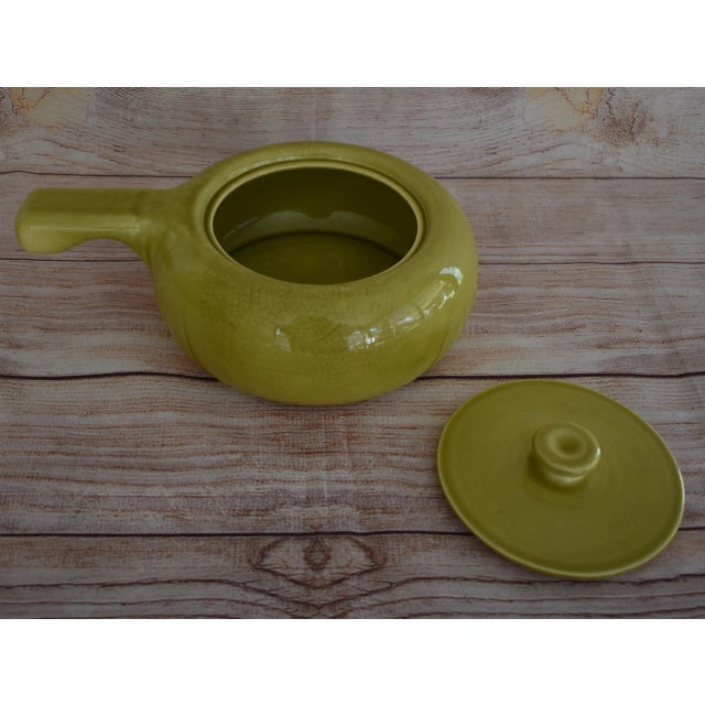 Vintage 1950s Russel Wright Steubenville Avocado Green Casserole With Stick Handle For Sale - Image 9 of 13
