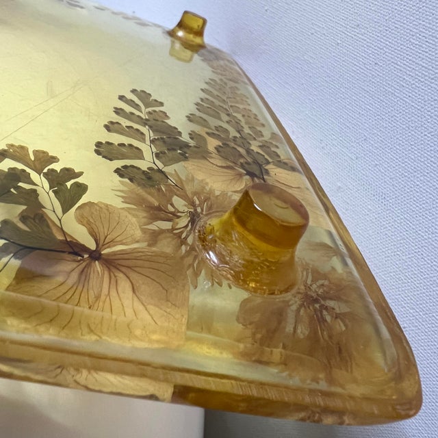 Vintage Lucite Resin Trivet Tray | Large 9.5” Square For Sale In Miami - Image 6 of 6