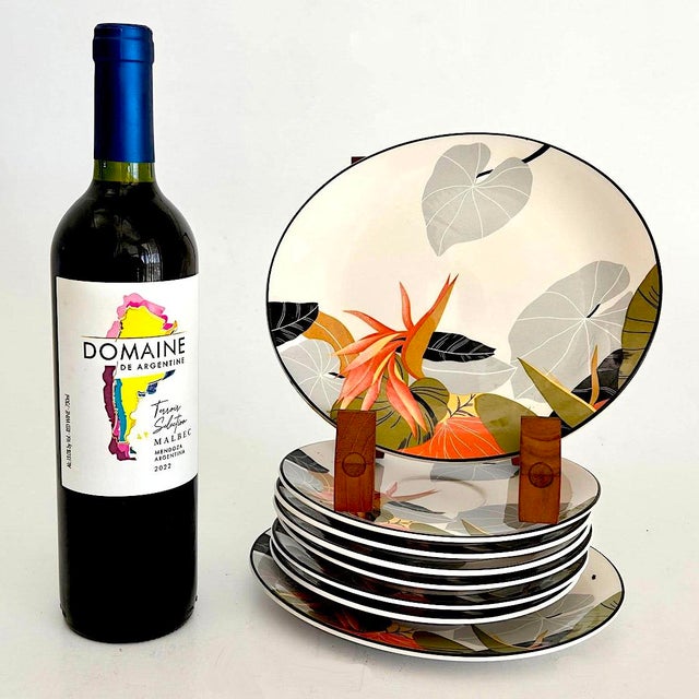 Ceramic 1980s Maui Oval Plates Designed by Larry Laslo for Sango For Sale - Image 7 of 8