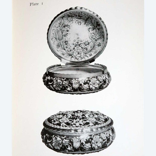 Animal Skin First Edition Leather Book: A History of Gold Snuff Boxes by Richard & Martin Norton For Sale - Image 7 of 14