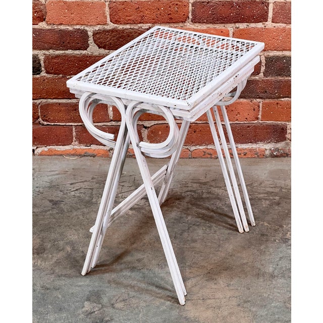 White Vintage Mid Century Modern Salterini Wrought Iron Nesting Tables - Set of 3 For Sale - Image 8 of 10