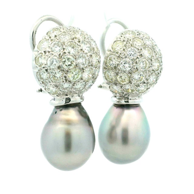 18k White Gold Diamond & Grey South Sea Pearl Drop Earrings, A Pair For Sale In Miami - Image 6 of 9