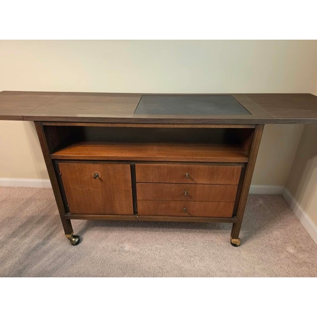Basic Witz Mid-Century Modern Rolling Drop Leaf Bar Cart For Sale - Image 10 of 12