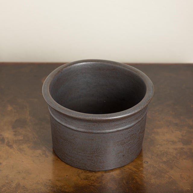 Architectural Pottery Vintage California Modern Brown Glazed Stoneware Planter, Architectural Pottery Style For Sale - Image 4 of 9