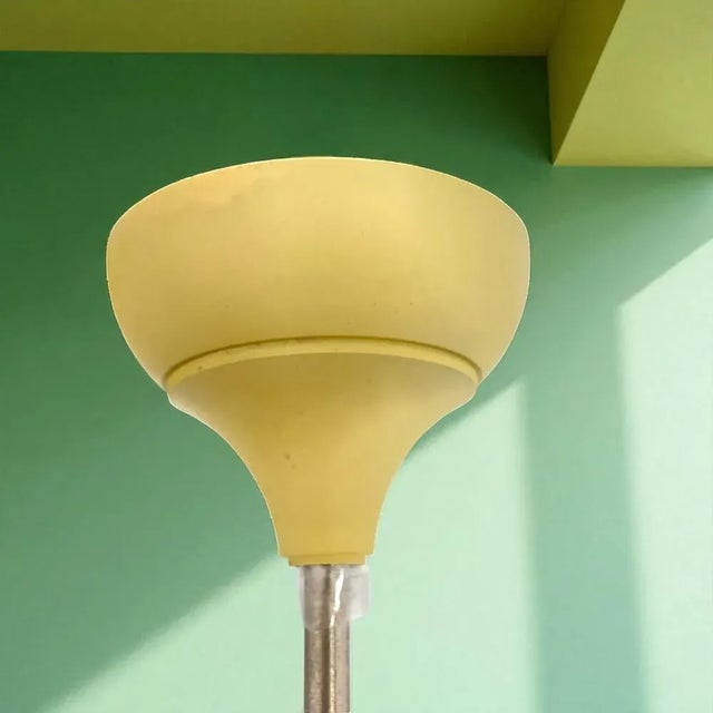 Mid-Century Modern Acrylic Glass Chandelier, 1970s For Sale - Image 10 of 11