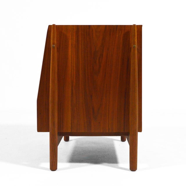 Mid 20th Century Mid 20th Century Kipp Stewart & Stewart MacDougall Nightstand by Drexel For Sale - Image 5 of 10