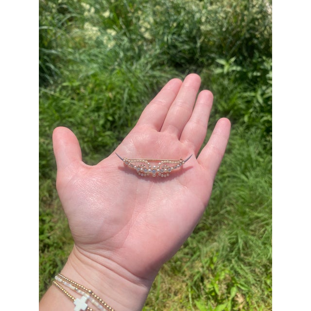 1900 - 1909 1900 - 1909 Antique .50ctw Diamond & Seed Pearl Wings Brooch, 14k Yellow Gold, Victorian For Sale - Image 5 of 5