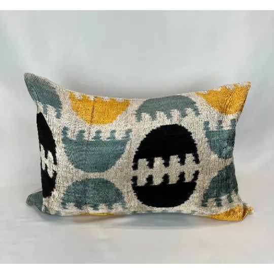 2010s Turkish Modern Multicolor Velvet Silk Ikat Pillow Cover For Sale - Image 5 of 5