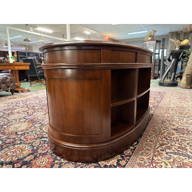 English Kidney-Shaped Chesterfield Desk For Sale - Image 5 of 17