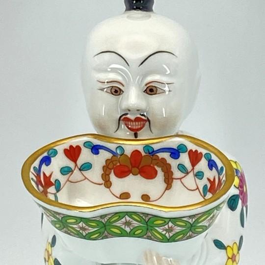 Metal Herend Chinese Mandarin Kneeling Man Salt Bearer 6.5-Inch (#5652c Vintage 1970s) For Sale - Image 7 of 18