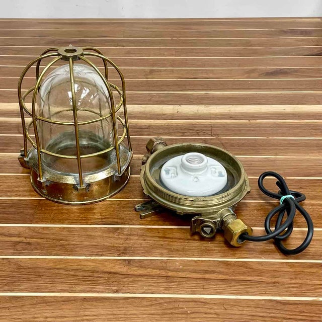 Mid 20th Century Mid 20th Century Vintage Weather Tight Cast Brass Nautical Post Light For Sale - Image 5 of 5