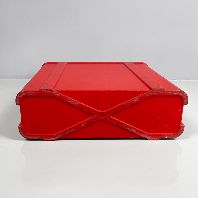 Modern Italian Typewriter Valentine by Ettore Sottsass and Perry A. King for Olivetti, 1970s For Sale - Image 16 of 18