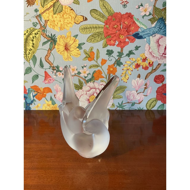 Late 20th Century Late 20th Century Lalique Dove Vase For Sale - Image 5 of 6