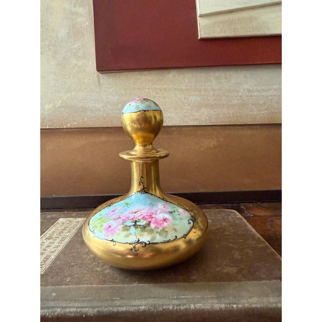 Leonard Antique Circa 1900 P H Leonard Vienna Austria Hand Painted Rose Perfume Bottle Gold Gilt For Sale - Image 4 of 10
