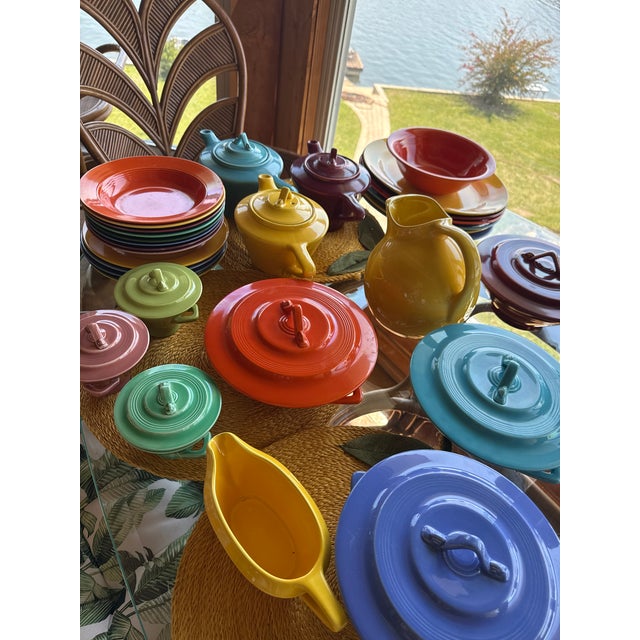 1940s Mid Century Modern Harlequinware - 42pcs For Sale - Image 9 of 18