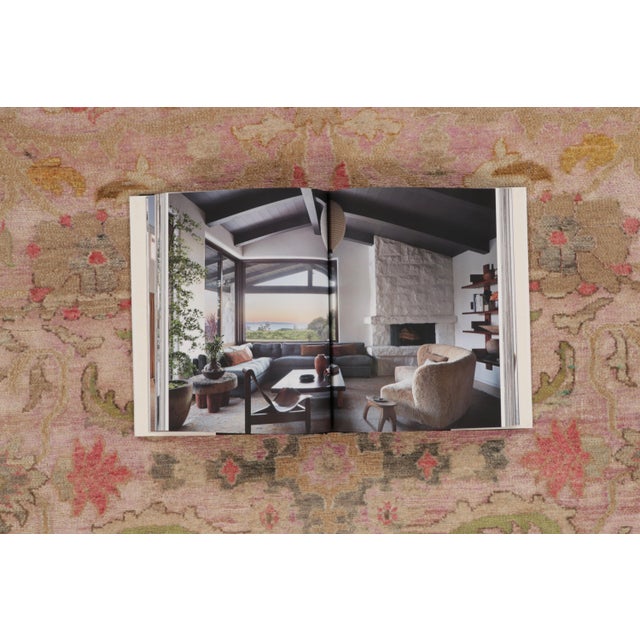 Contemporary Persian Inspired Floral Medallion Rug, by Rug & Kilim, India For Sale - Image 11 of 12