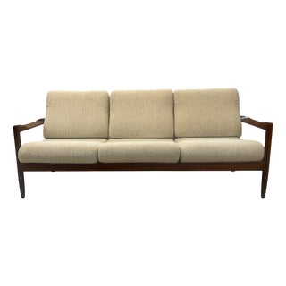 Sculptural Danish Sofa in the style of Arne Vodder & Grete Jalk, Denmark, 1960s For Sale