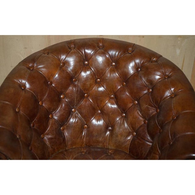 Hand-Dyed Brown Leather Chesterfield Club Tub Barrel Armchair with Brass Castors For Sale - Image 6 of 18
