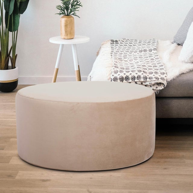 The Bella 36 Round is the perfect accent for any and all styles. This luxurious fabric will entice your fashion senses and...