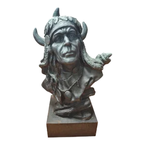 Cast Iron Native American Indian Chief Bust