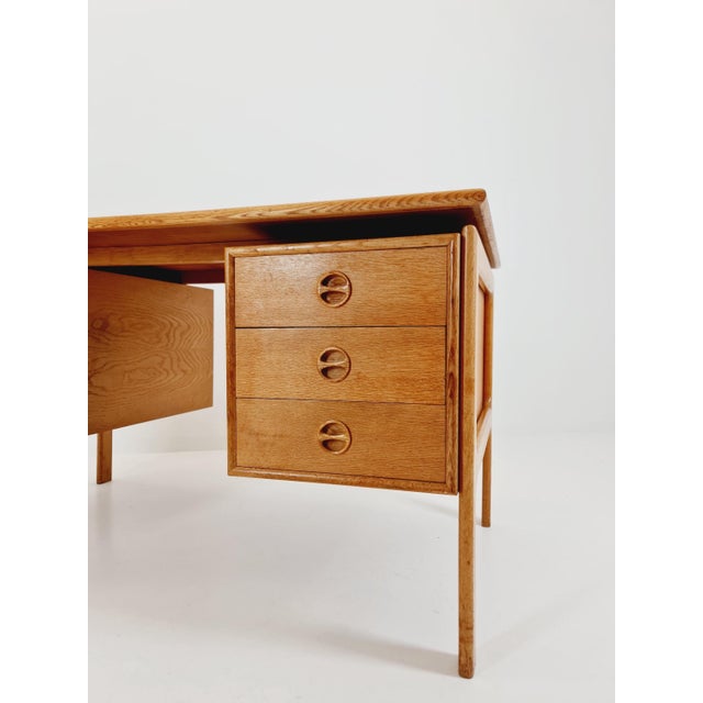 Wood Vintage Danish Desk in Oak by Arne Vodder for GV Møbler, Denmark, 1960s For Sale - Image 7 of 18