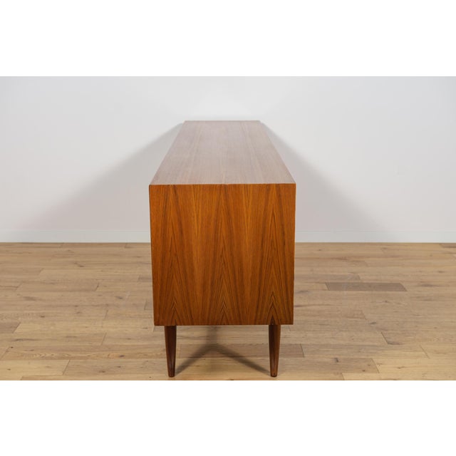 Brown Mid-Century Model 4058 Sideboard by Victor Wilkins for G-Plan, 1960s For Sale - Image 8 of 18
