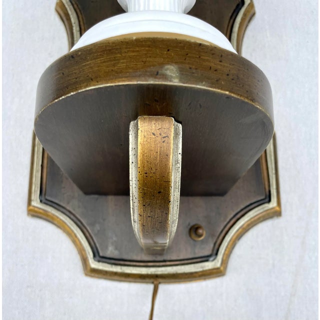 1950s Hollywood Regency Wall Mount Porcelain Urn Lamp Sconce For Sale - Image 10 of 13