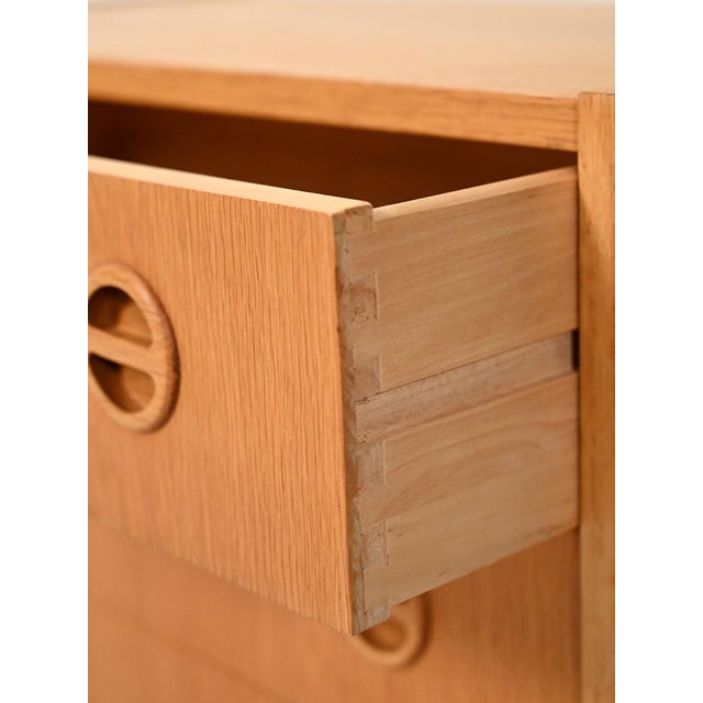 Oak Chest of Drawers from Arne Wahl Iversen, 1960s For Sale - Image 9 of 11