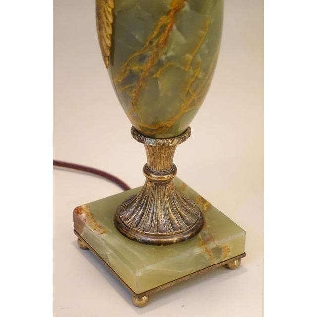 1930s Mutual Sunset Lamp Co. French Empire Deco Neoclassical Green Alabaster Marble Gilt Brass Table Lamp For Sale In Los Angeles - Image 6 of 13