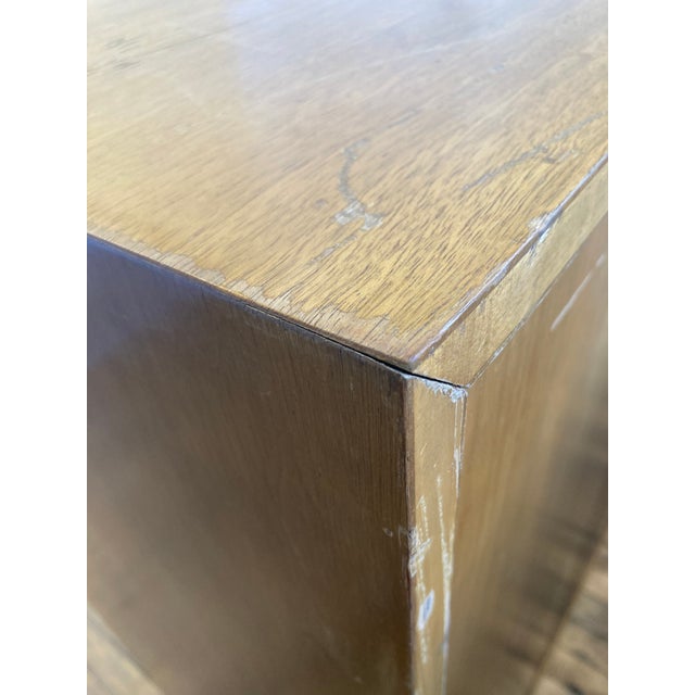 1950s Widdicomb 4-Drawer Tall Dresser by Robsjohn-Gibbings For Sale - Image 14 of 17