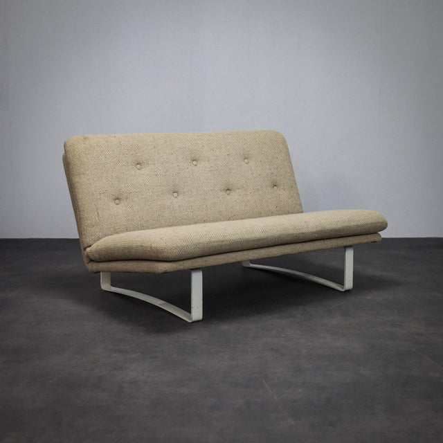 C684 Two-Seater Sofa by Kho Liang Ie for Artifort, 1970s For Sale - Image 10 of 10