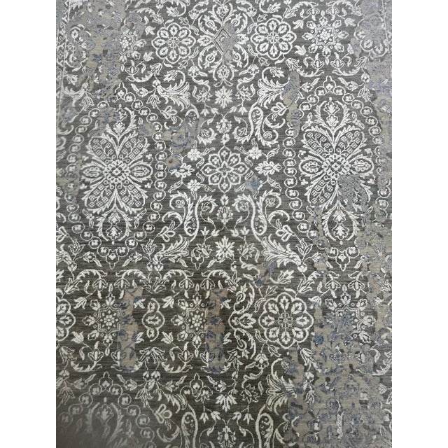 Silk and wool pile genuine hand Made very fine Modern style rug-