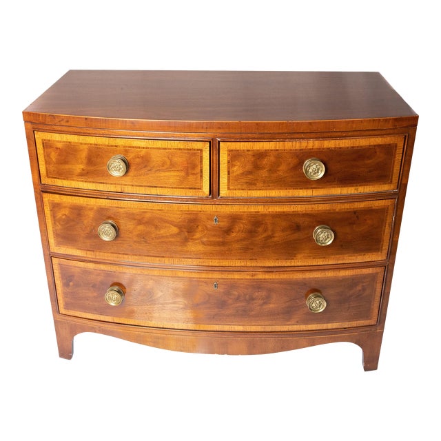 Vintage Mid Century Henredon Bow-Front Chest For Sale