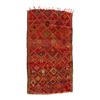 Vintage Red Beni MGuild Moroccan Rug - 05'02 X 09'05 For Sale